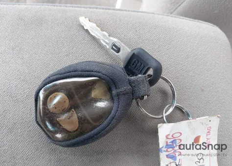 2004 Buick Century from USA, damaged, VIN 2G4WS52J441250984